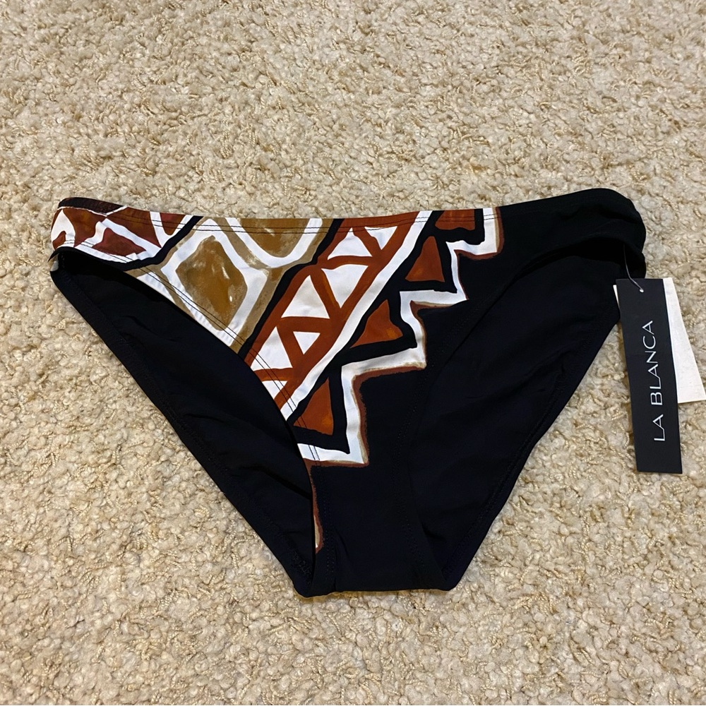 La blanca bikini bottoms